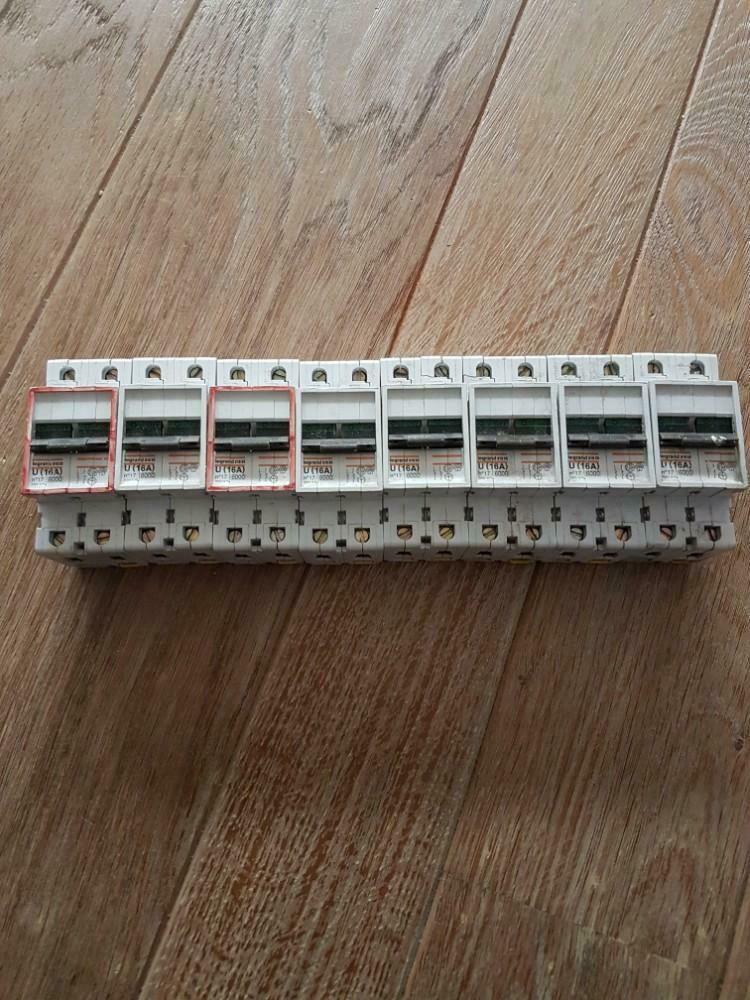 Hager & Legrand., Ophalen, Gebruikt