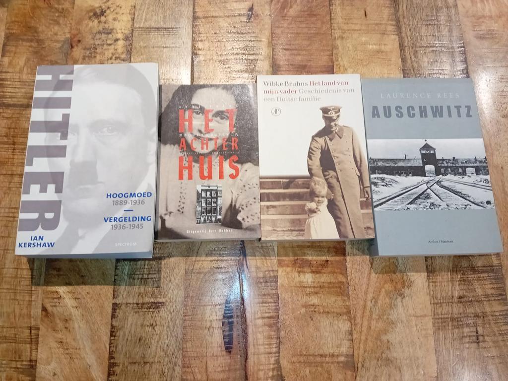 Boeken WO II, Enlèvement