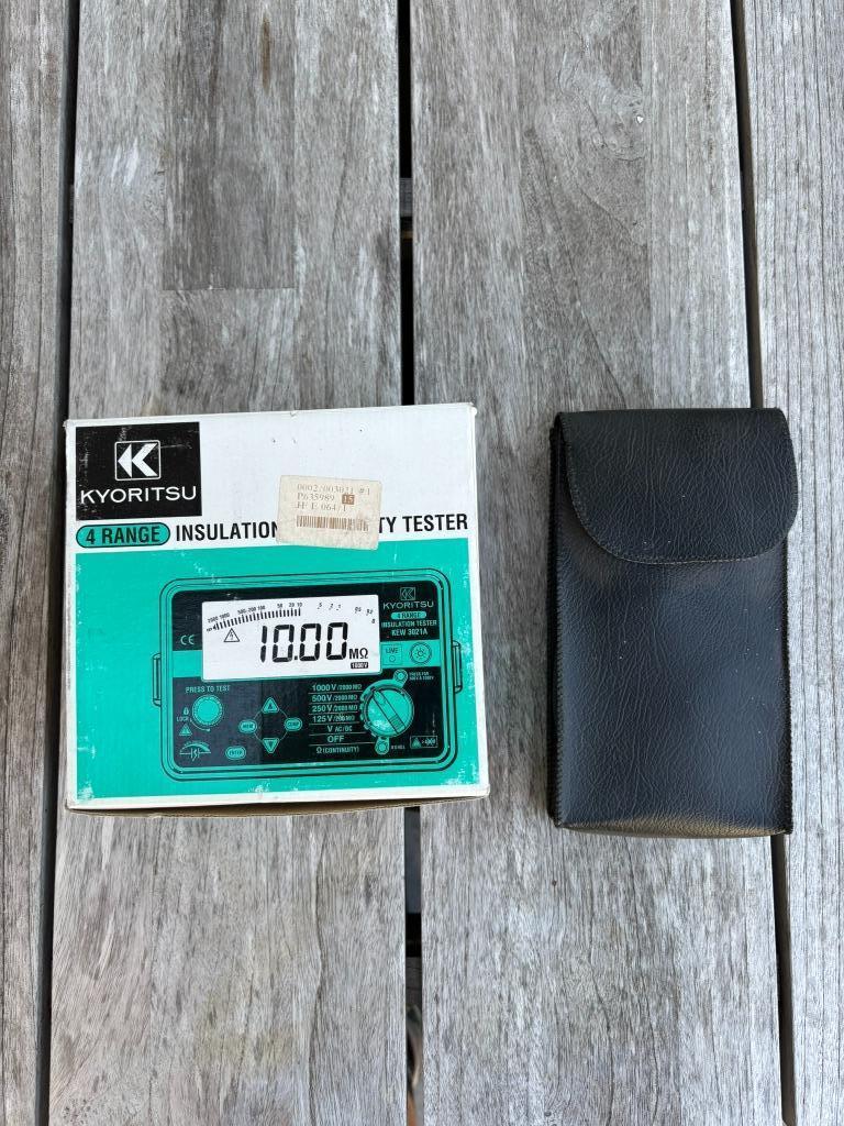 Isolatieweerstandmeter: Kyoritsu KEW 3021a, Doe-het-zelf en Bouw, Meetapparatuur, Ophalen, Zo goed als nieuw, Overige meters