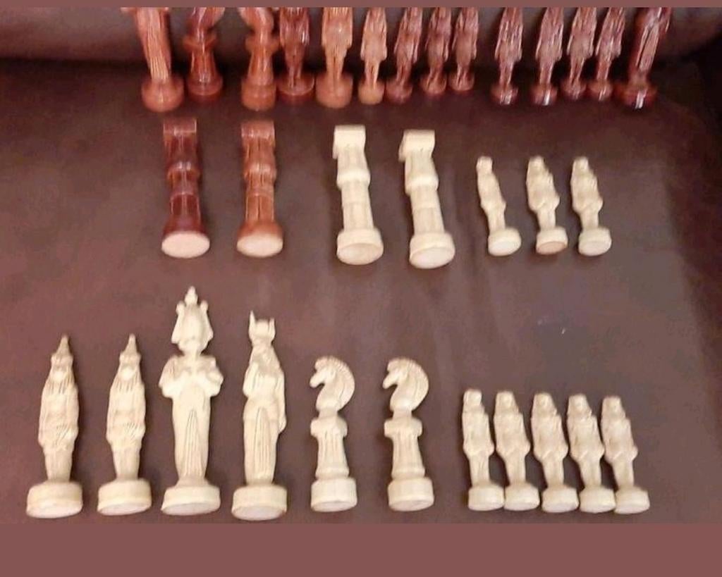 Pièces d'échecs uniques en céramique égyptienne antique, Enlèvement ou Envoi