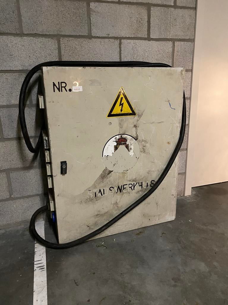 Industriële werfkast / stroomverdeelkast / driefasenkast, Ophalen, Gebruikt