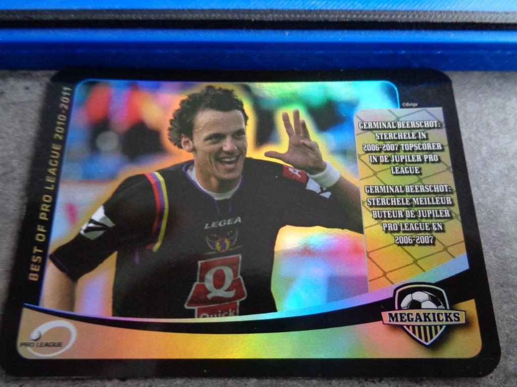 CARTE DE FOOTBALL   MEGAKICKS 2010/11 CLUB BRUGGE STERCHELE, Enlèvement ou Envoi