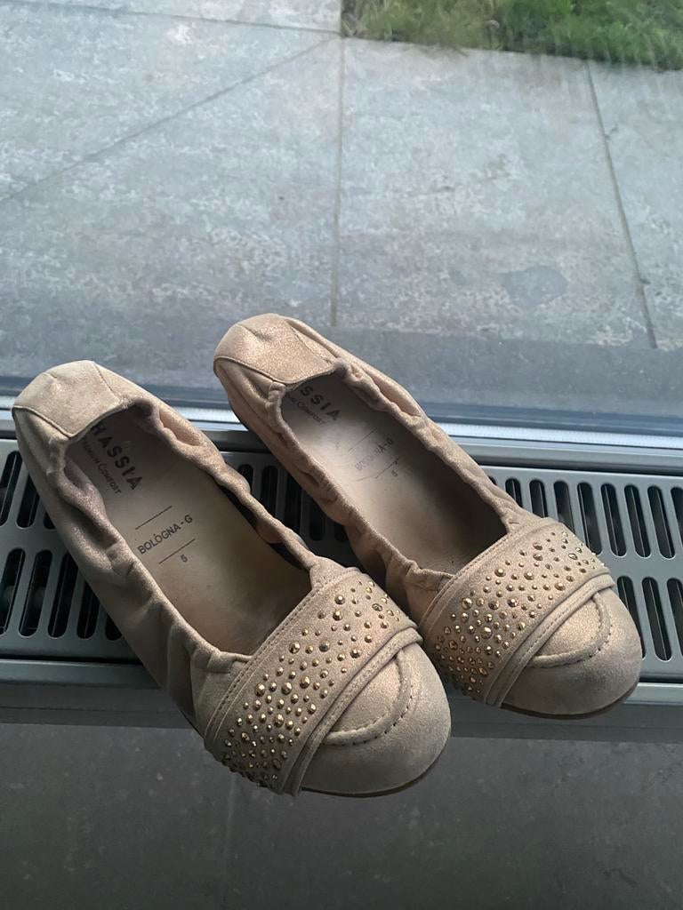 Ballerina’s, Beige, Ballerina's, Gedragen, Ophalen