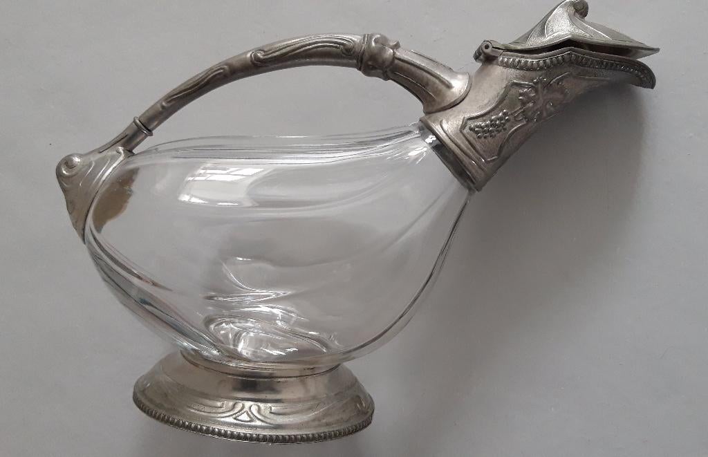 Carafe à vin, Enlèvement