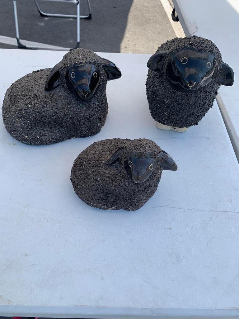 3 beaux moutons, Enlèvement ou Envoi, Comme neuf