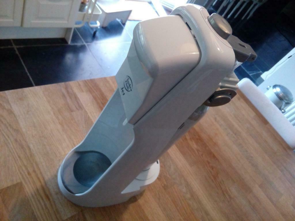 SODA CLUB, Enlèvement