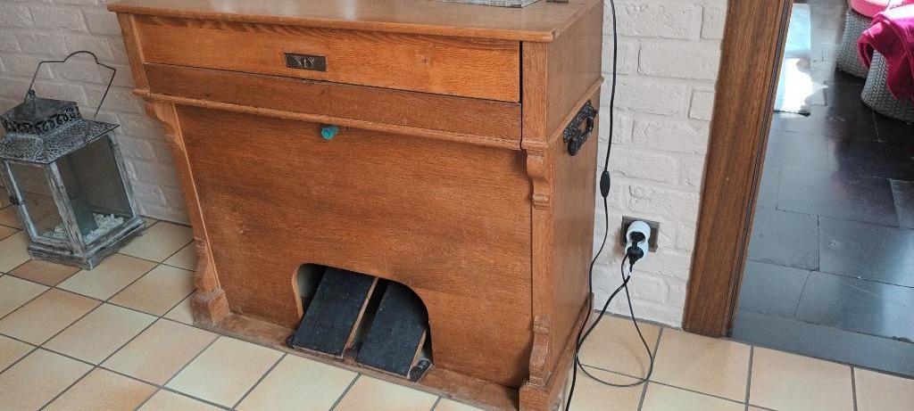 Harmonium d'Eglise, Musique & Instruments, Enlèvement, Utilisé, Brun, Autres types