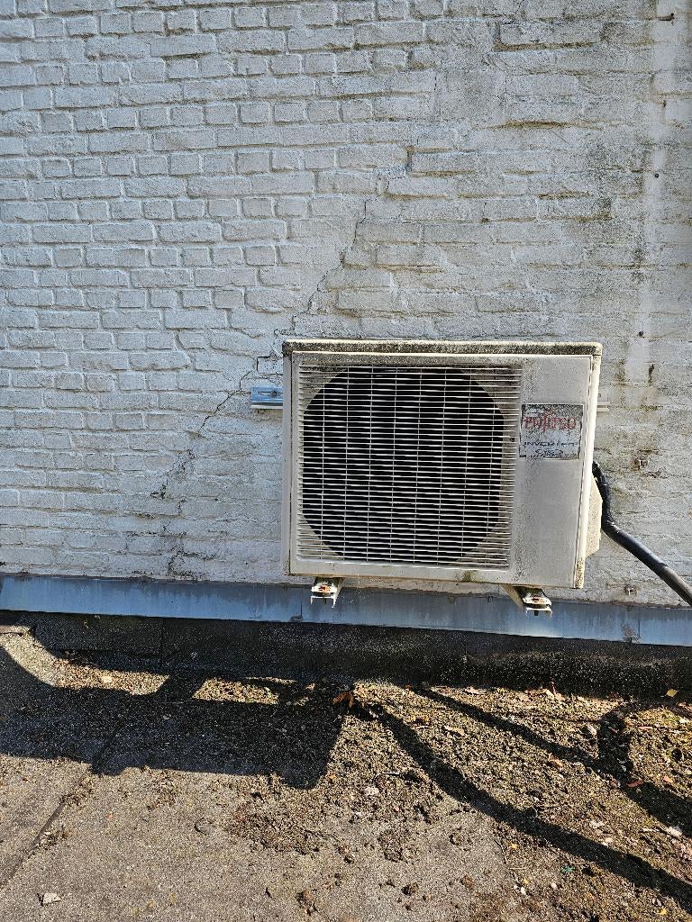 Climatiseur monobloc Fujitsu 9000 BTU, Electroménager, Climatiseurs, Minuterie, 60 à 100 m³, Utilisé, Climatisation murale