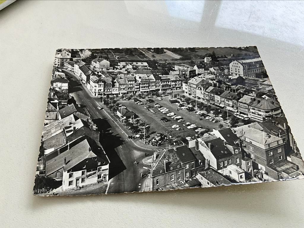 Postkaart uit Bastogne  Place Mac Auliffe, Collections, Cartes postales | Belgique, Enlèvement ou Envoi