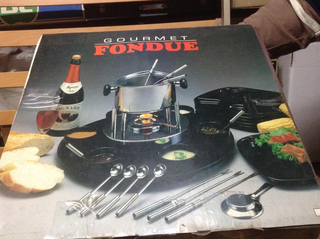 Service à fondue, Service à fondue