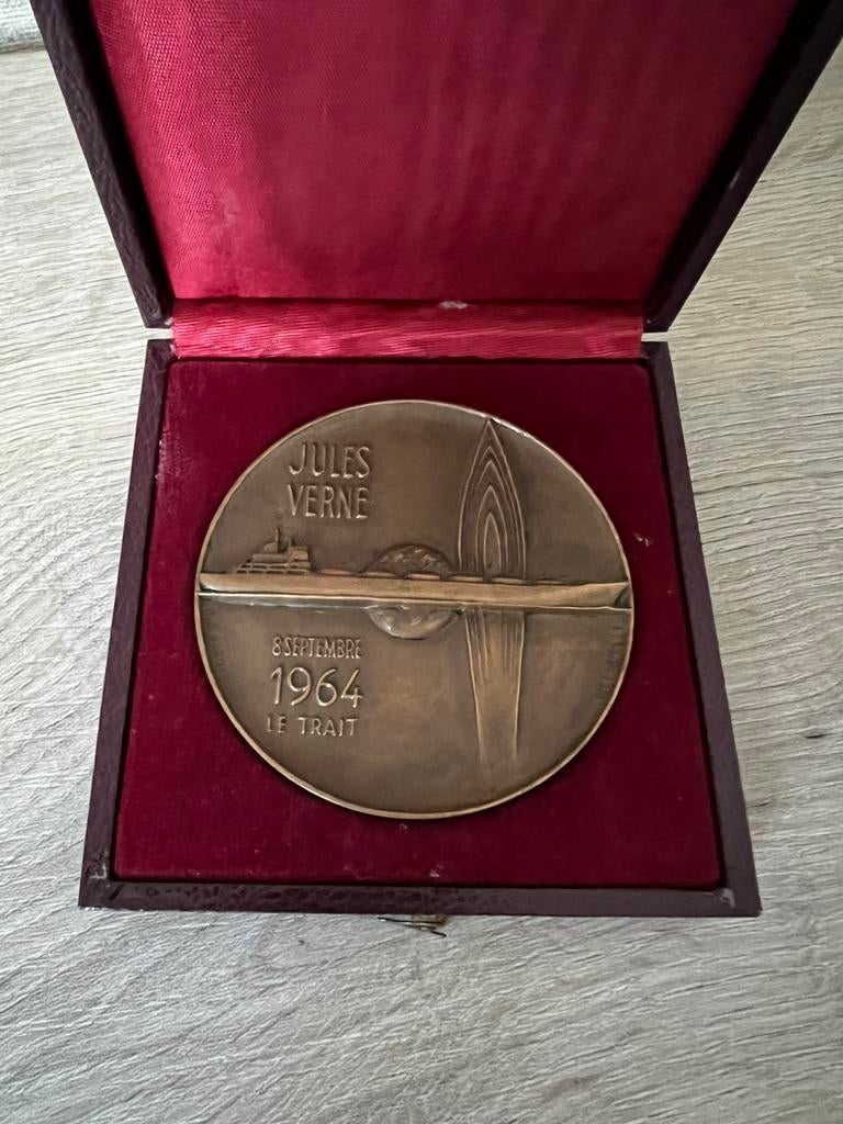 Superbe médaille commémorative bronze – Navire Jules Verne, Ophalen, Brons