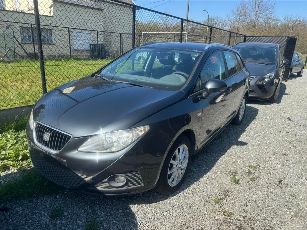 Seat Ibiza 1.2tdi bj 2011 km 228.000 rijd goed, Auto's, Voorwielaandrijving, Stof, Zwart, https://public.car-pass.be/vhr/fe81e94a-6164-40c5-a080-ad12cb099d31