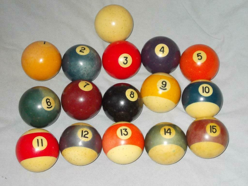 Vintage .Decoratie.Biljartballen.Aramith.Pool, Ophalen of Verzenden, Gebruikt, Keu of Ballen