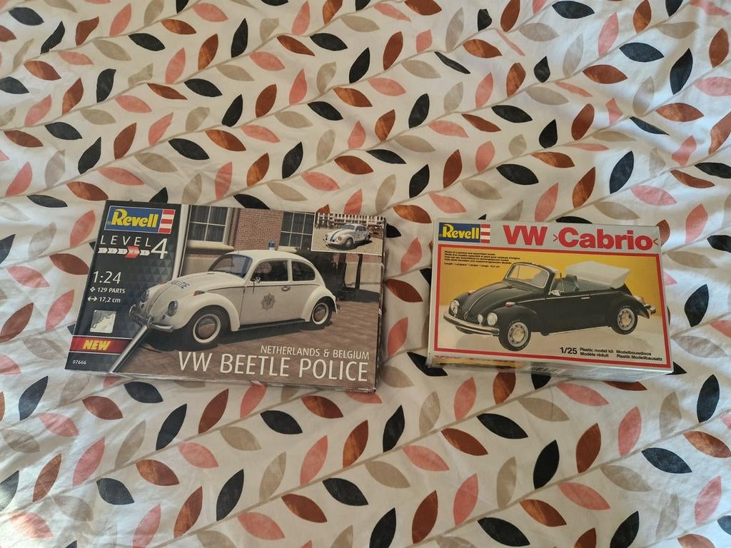2x Revell Volkswagen Kever Model, Enlèvement ou Envoi, Revell