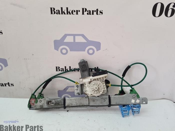 Ruitmechaniek 2Deurs links-voor van een Citroen C2, Gebruikt, -, -, 3 maanden garantie