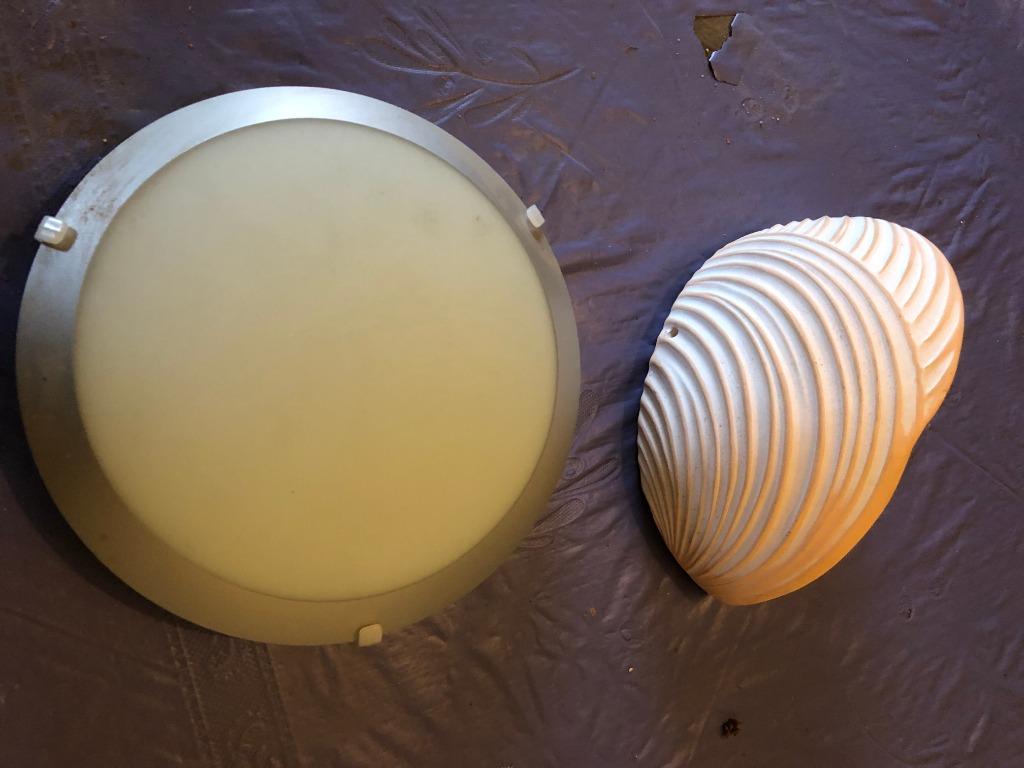 lampen,spiegels en WC bril met merk Sphinx,zie tekst, Ophalen