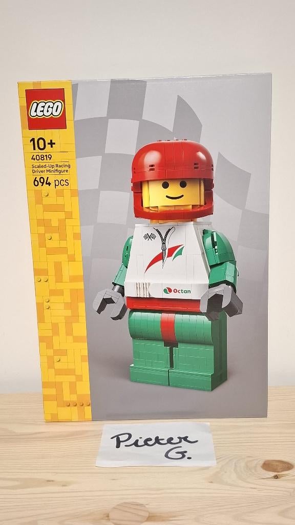 40819 - Lego Scaled-Up Racing Driver Minifigure - Nieuw, Ophalen of Verzenden, Nieuw, Complete set, Lego