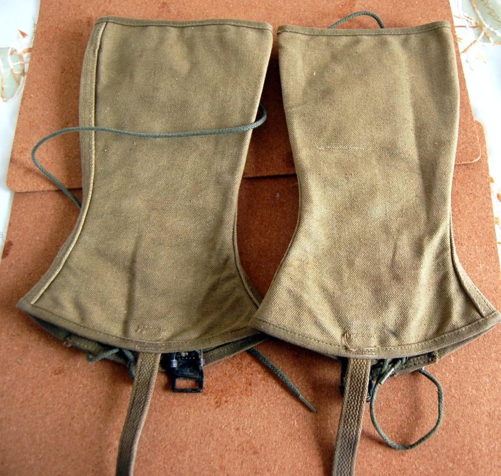 Leger getten, Verzamelen, Militaria | Algemeen, Ophalen, Landmacht, Kleding of Schoenen