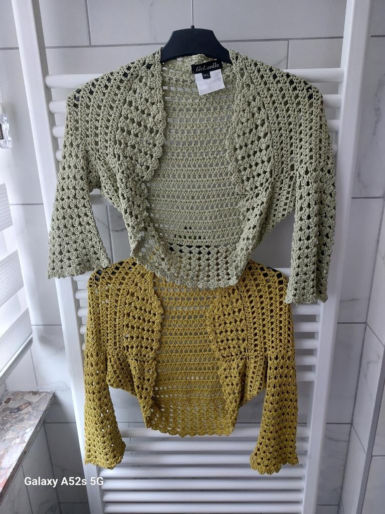 Lot de boléro coton medium 5  € pièce, Enlèvement, Comme neuf
