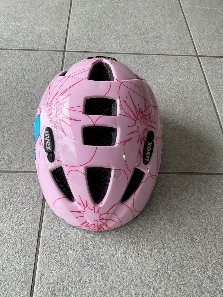 Fietshelm kleuter, Meisje, Zo goed als nieuw, UVEX, Ophalen
