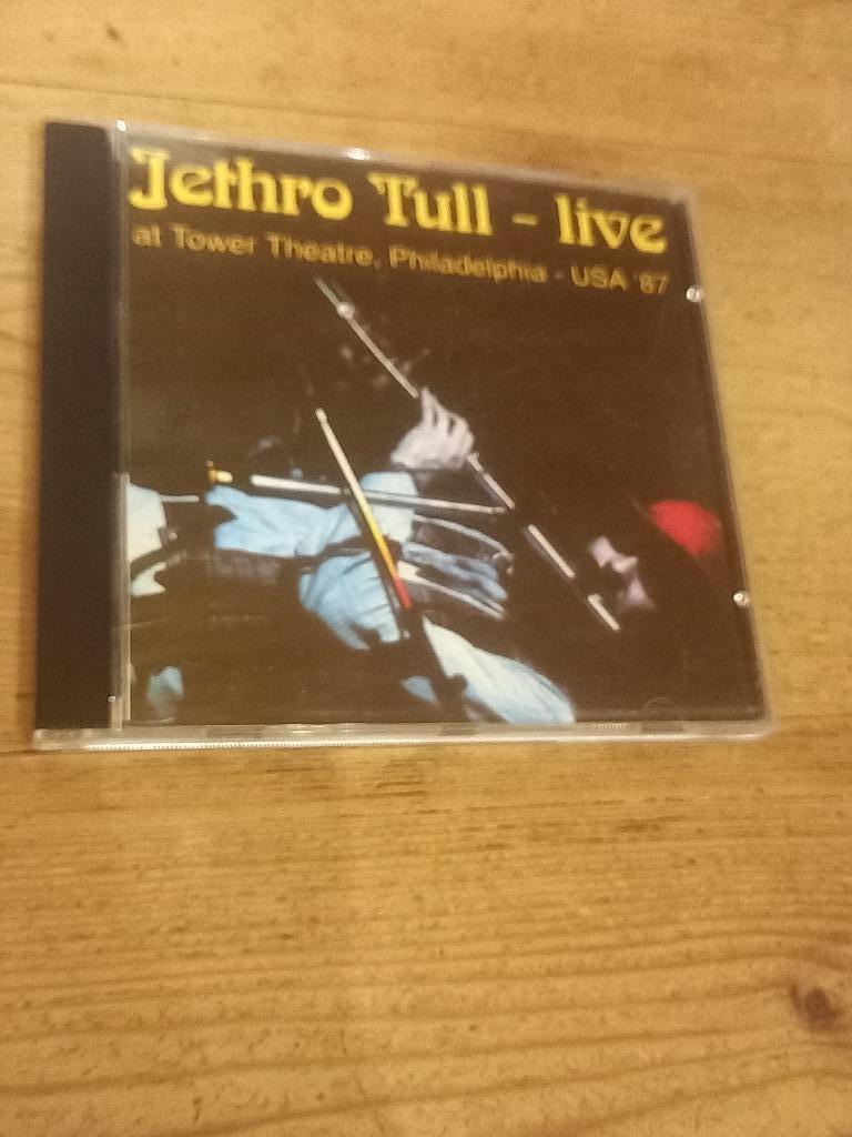 2 Cd's van Jethro Tull, CD & DVD, CD | Rock, Enlèvement ou Envoi, Utilisé