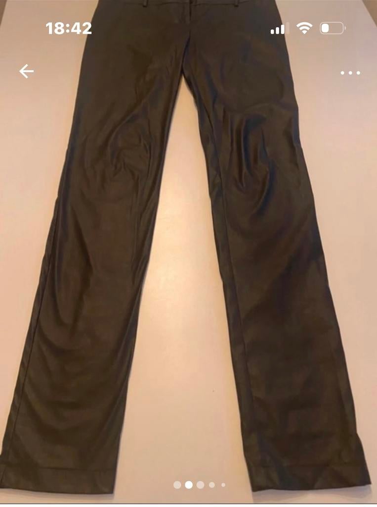 Zwarte leren broek Patrizia Pepe maat 42, Kleding | Dames, Broeken en Pantalons, Zwart, Maat 42/44 (L), Ophalen of Verzenden, Zo goed als nieuw