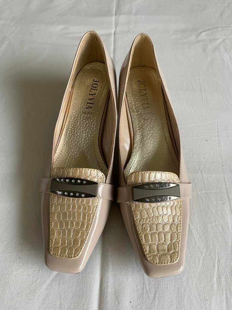 Damesschoenen beige/goud maat 38, Kleding | Dames, Schoenen met lage hakken, Beige, Zo goed als nieuw, Ophalen