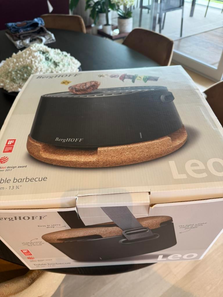 Te Koop: Nieuwe BergHOFF tafel barbecue nog in doos, Ophalen, Nieuw