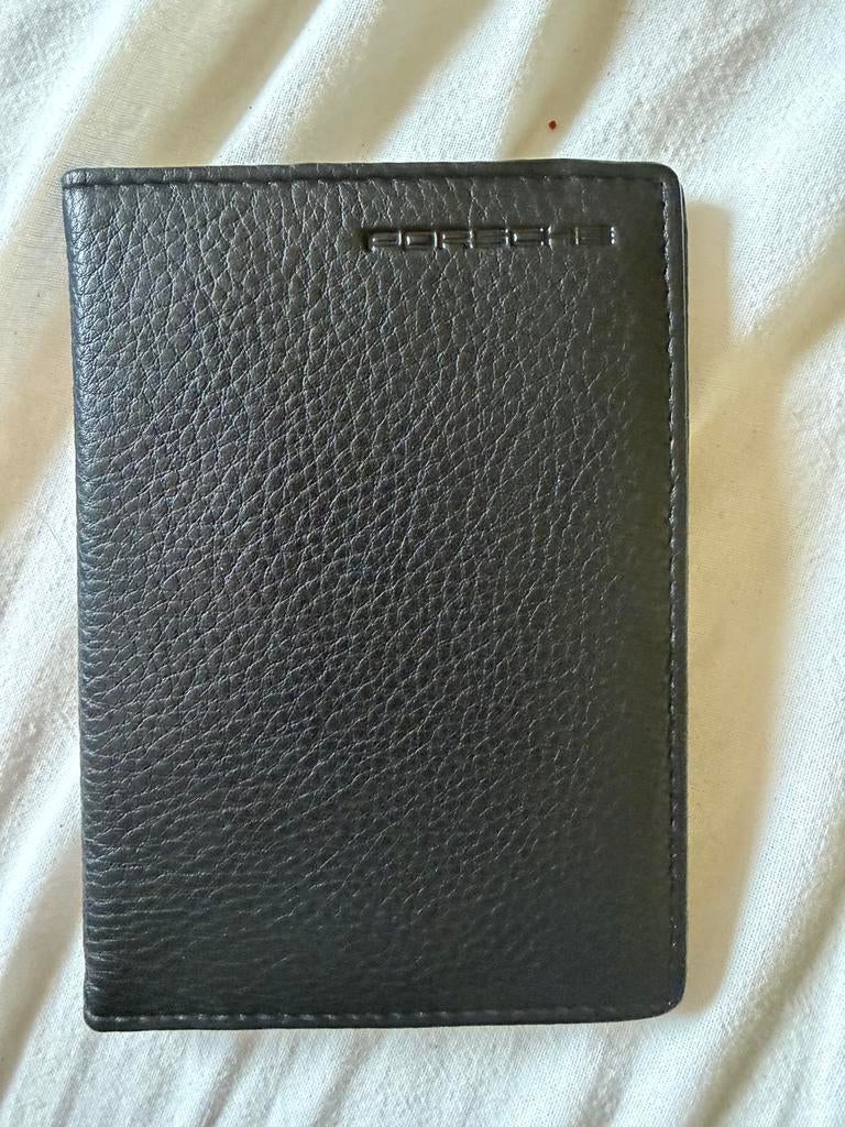 Portefeuille porsche officiel, Auto's, Particulier, Te koop