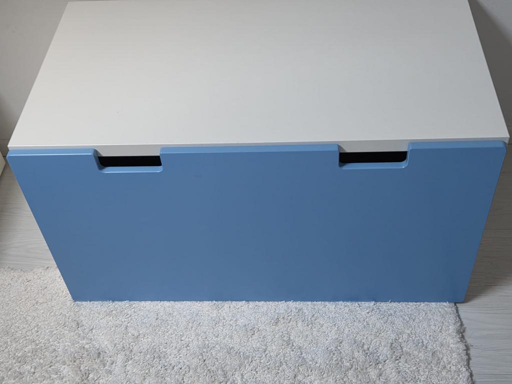 1 Coffre et banc de rangement IKEA, Enfants & Bébés, Enlèvement, Comme neuf