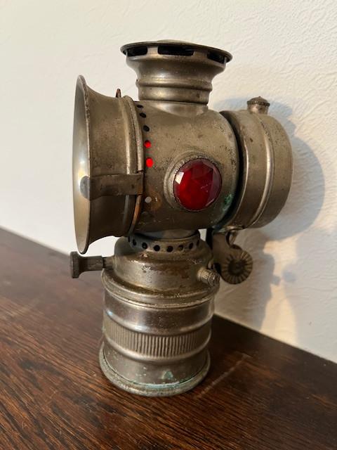Lampe a carbure Vitaphare, Lille, Enlèvement