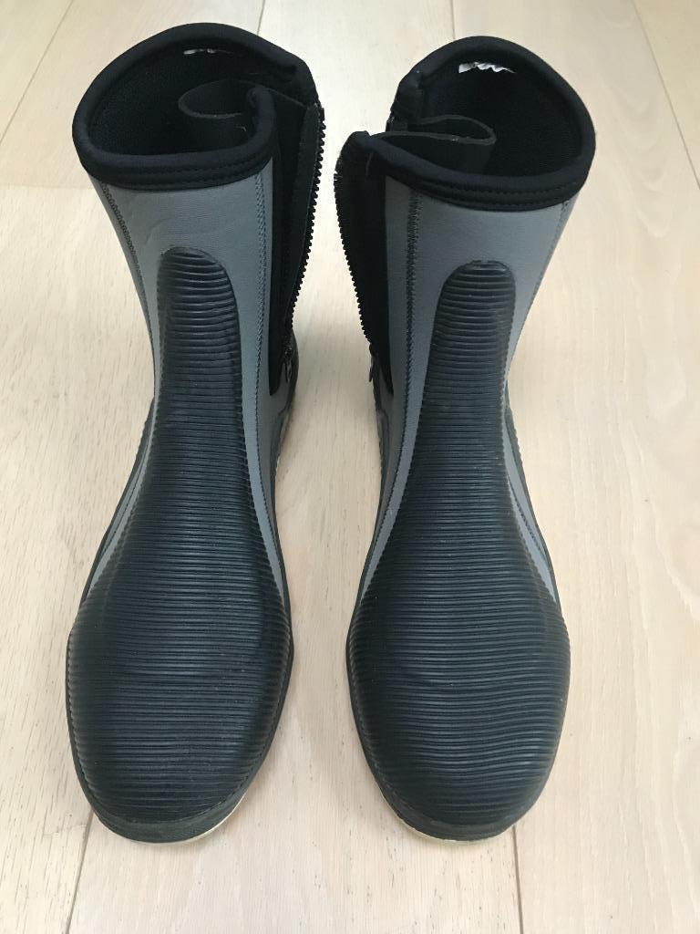 Tribord zeilschoen, Sports nautiques & Bateaux, Vêtements nautiques, Tribord, Enlèvement ou Envoi, Utilisé, Homme