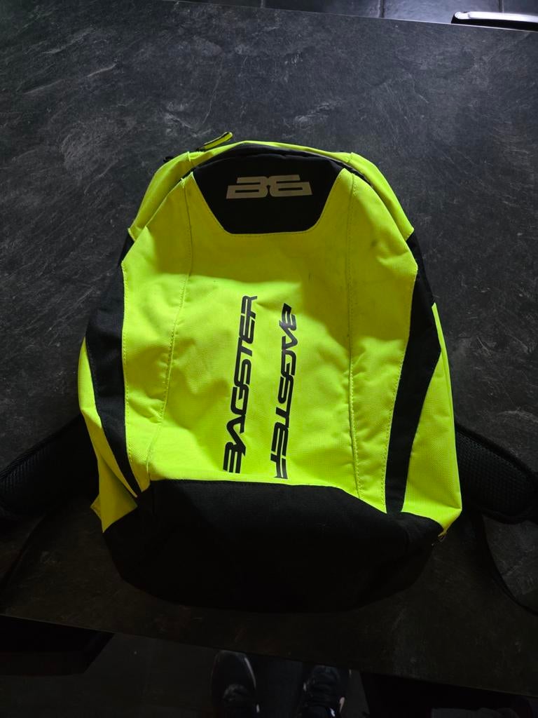 Sac à dos moto bagster, Envoi