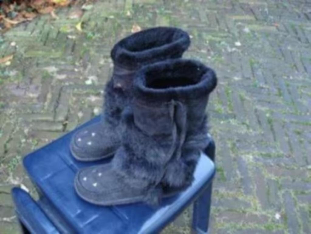 Gratis verzenden nieuwe zwarte plateau laarzen mt 36, Kleding | Dames, Schoenen, Hoge laarzen, Verzenden, Zwart, Nieuw