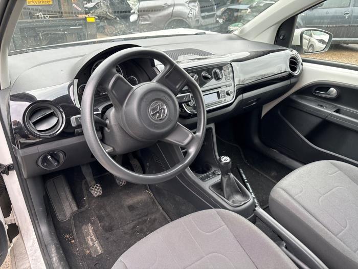 Airbag set + dashboard van een Volkswagen UP, Gebruikt, -, Volkswagen, -