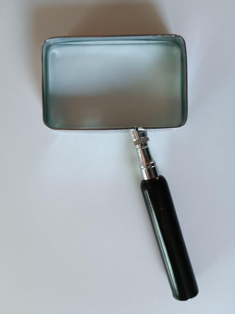 Loupe de lecture 2X ; manche dévissable + boîte d'origine, Enlèvement, Comme neuf, Loupe