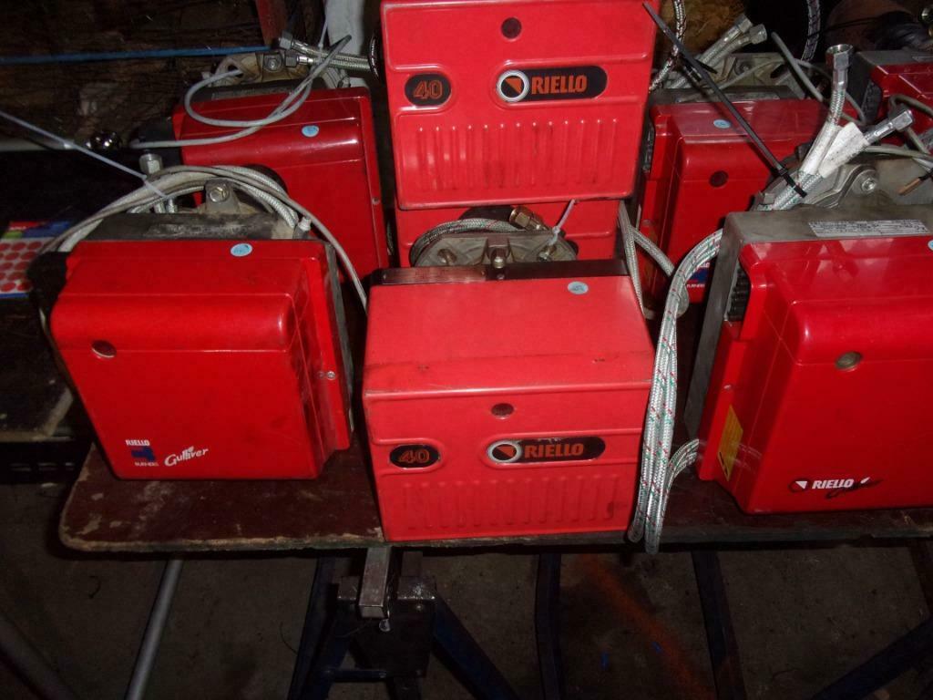 bruleur mazout riello,weischaupt,elco,acv,ecola,baltur, Ophalen, Zo goed als nieuw