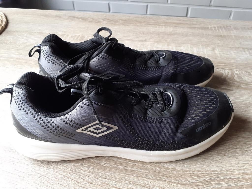 Baskets umbro, Ophalen, Gebruikt