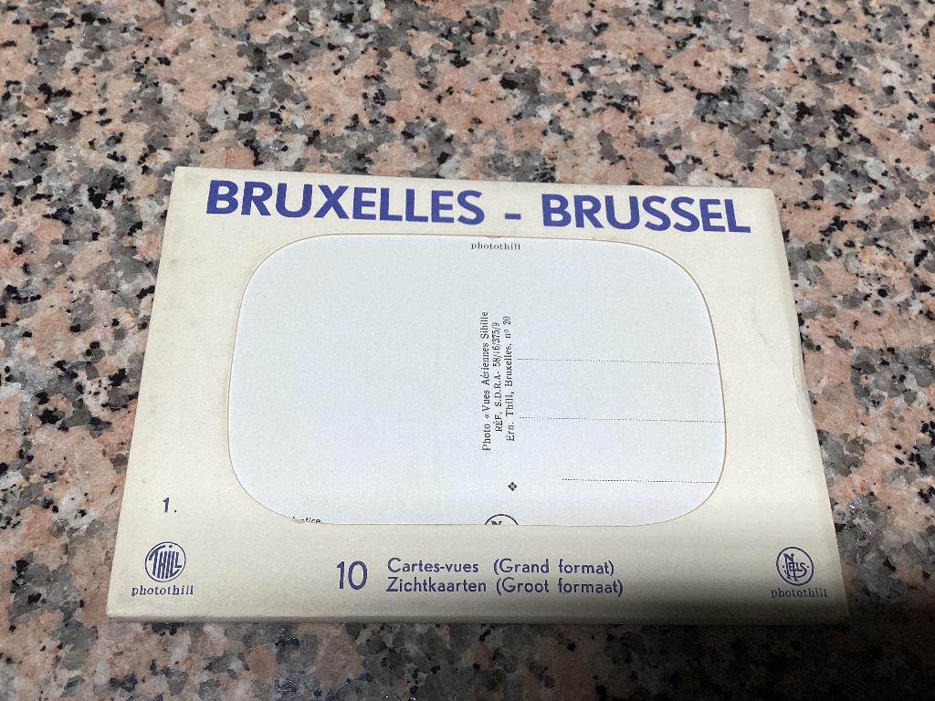 Mapje BRUSSEL BRUXELLES 10 zichtkaarten, Ophalen of Verzenden, 1940 tot 1960, Ongelopen, Brussel (Gewest)