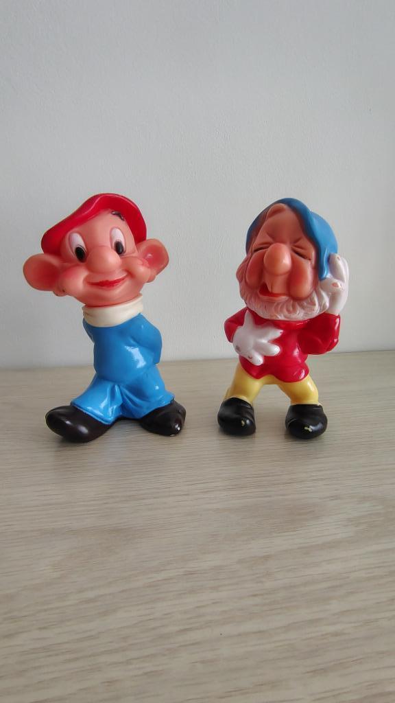 Retro Dopey en Sneezy Plastiek figuurtjes 1970, Verzamelen, Ophalen of Verzenden, Overige typen