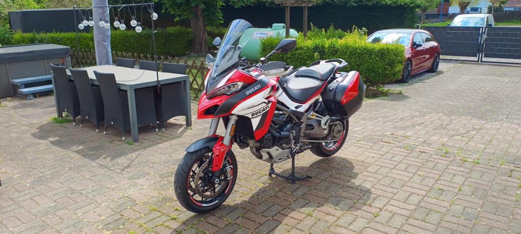 Ducati Multistrada 1260s, Motoren, 2 cilinders, Handvatverwarming, Particulier, Toermotor