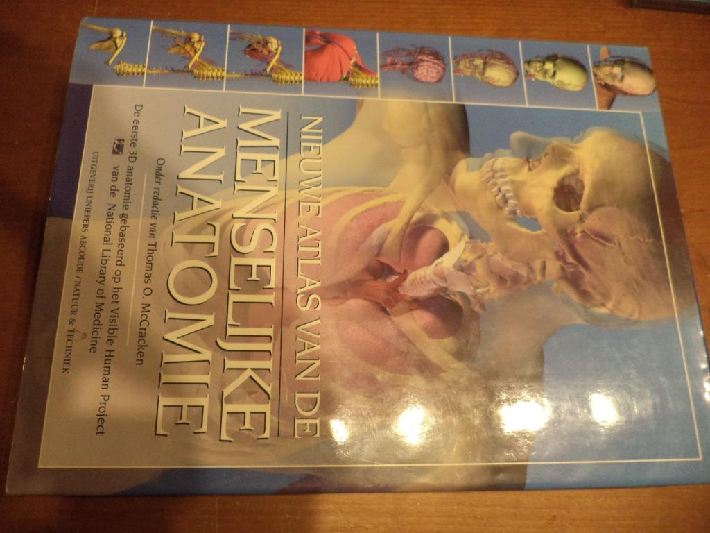 atlas van de menselijke anatomie, Boeken, Ophalen of Verzenden, Zo goed als nieuw, Hogeschool, Thomas O mc Cracken