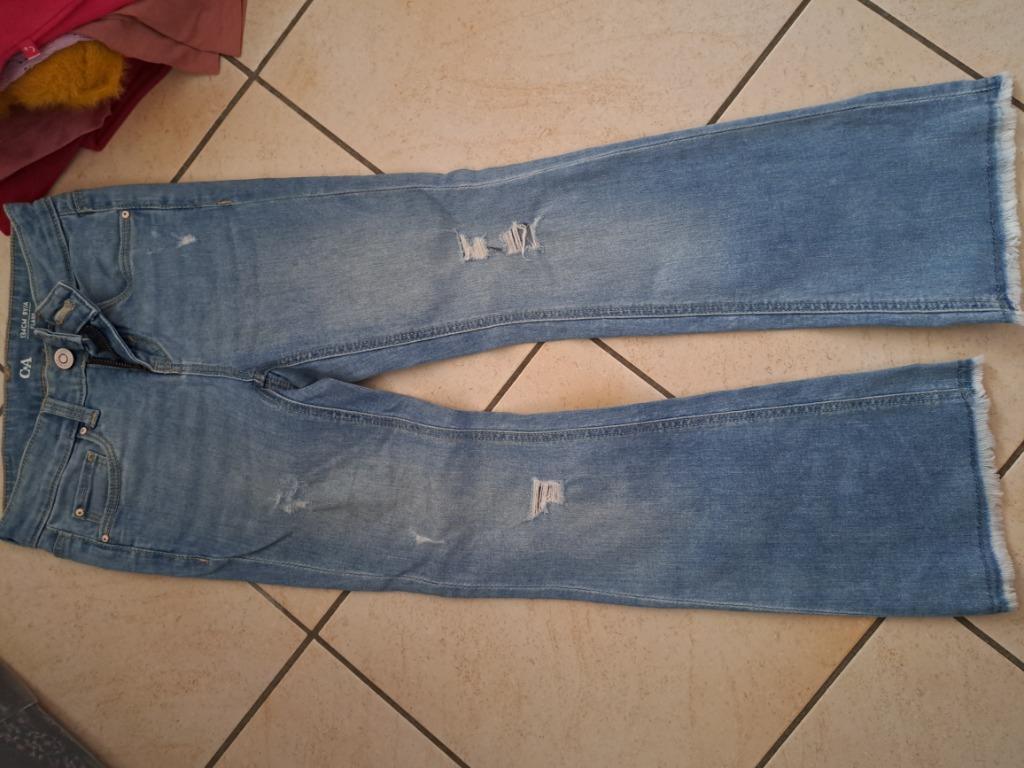 Jeans maat 134 meisjes met olifantenpijpen, Ophalen of Verzenden, Zo goed als nieuw, Meisje, Broek