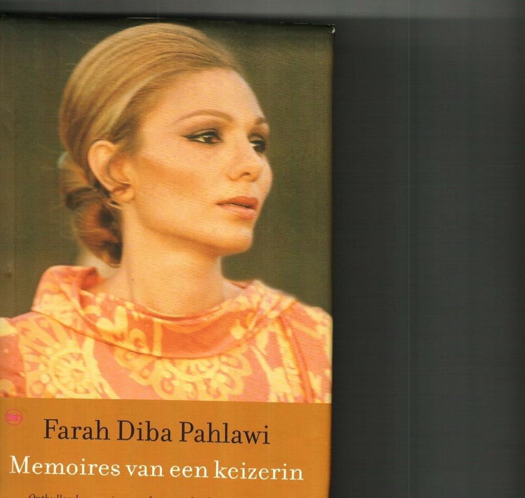 Farah Diba 1001 dagen met de sjah silvia badesco 218 blz, Enlèvement ou Envoi, Comme neuf