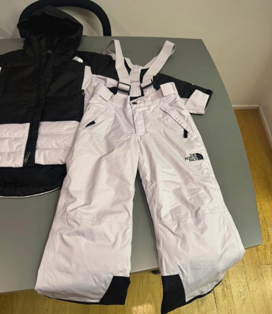 Ensemble de ski 7/8 ans, Autres marques, Comme neuf, Enlèvement, Ski