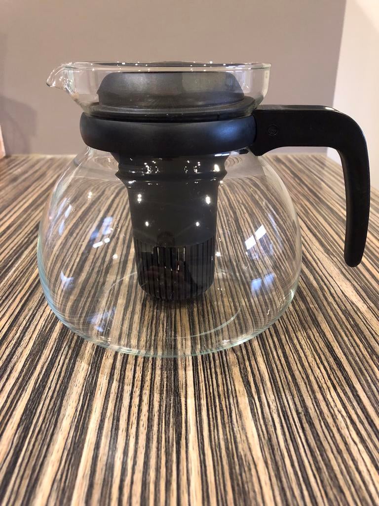 Glazen theepot met filtratie. Nieuw, Nieuw, Glas, Overige stijlen, Overige typen