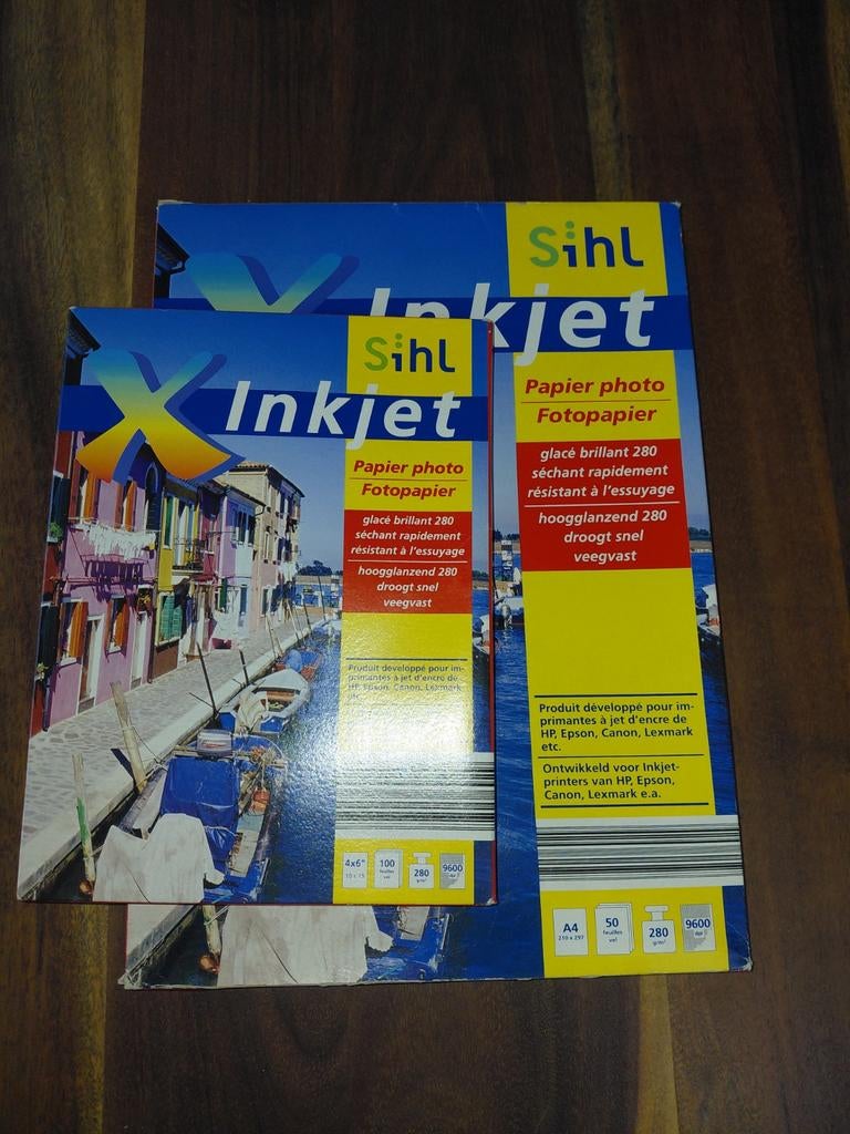 Fotopapier 2 formaten nieuw, Ophalen