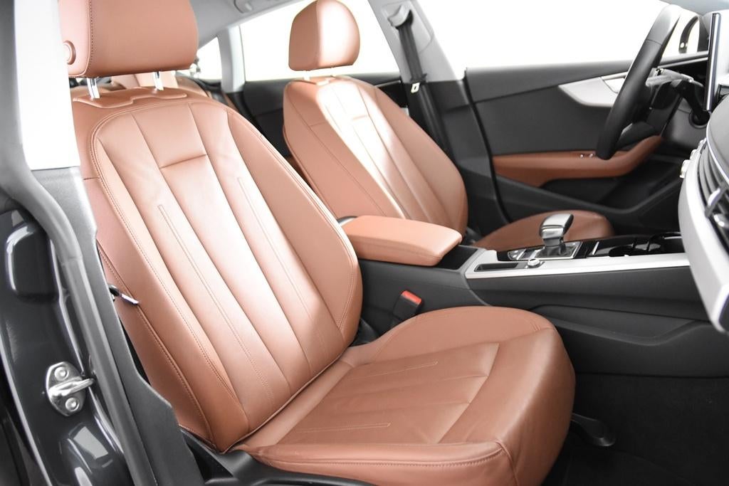 Audi A5 Sportback 35 TFSi, Cuir, Argent ou Gris, Entreprise, Entretenue par le concessionnaire