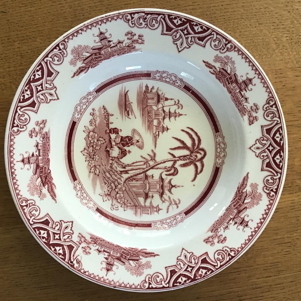 2 leuke borden Petrus Regout, Antiek en Kunst, Ophalen