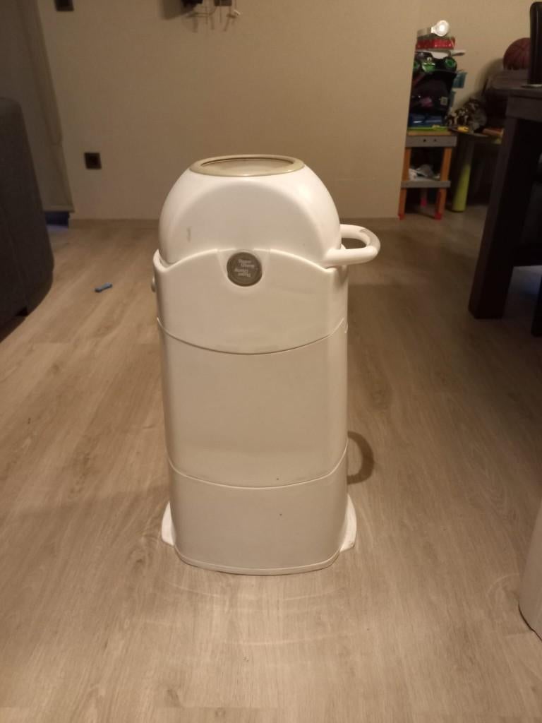 Grote pamper vuilbak, Kinderen en Baby's, Ophalen, Zo goed als nieuw